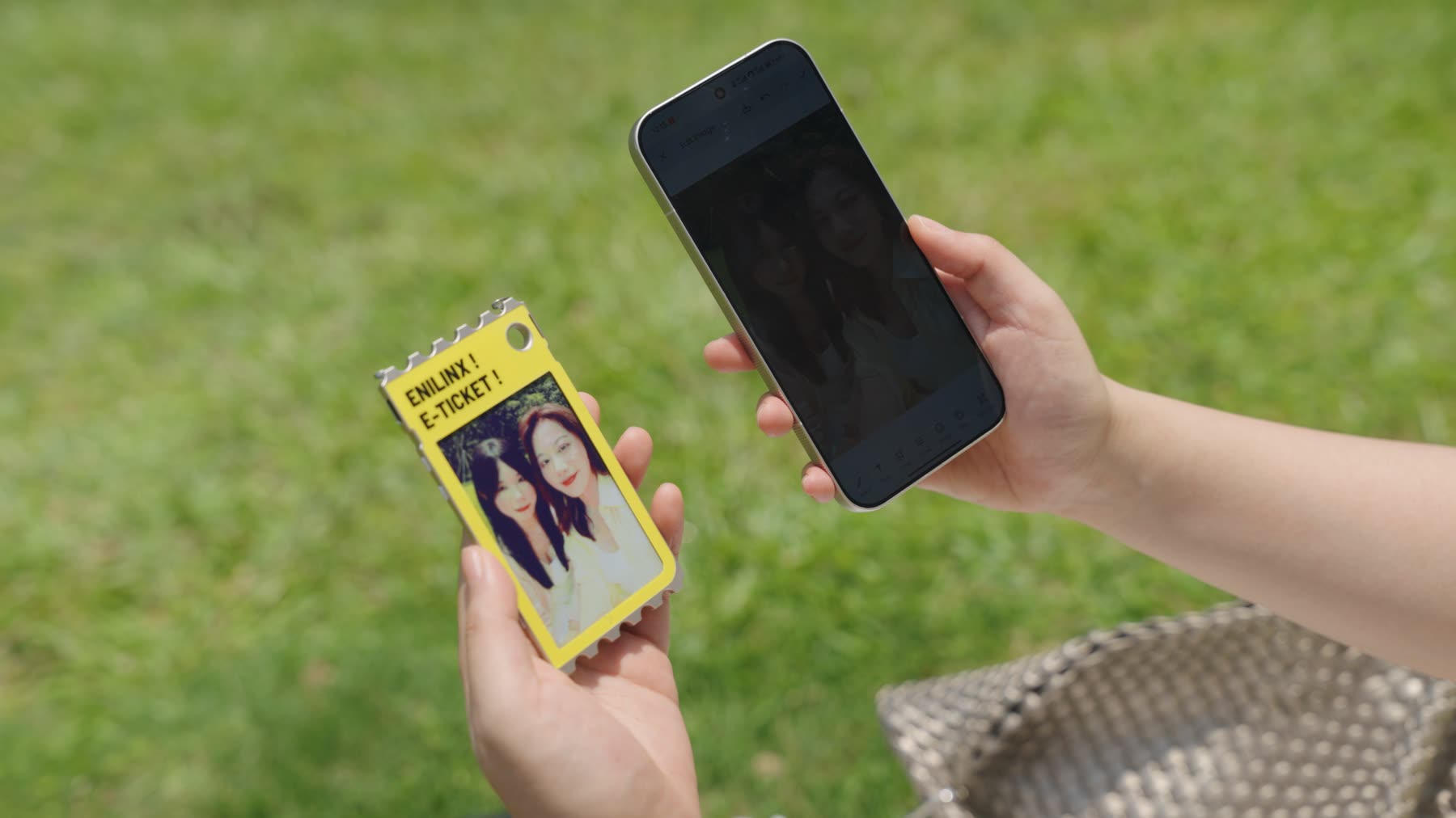 TICKEY display readable outdoors in sunlight